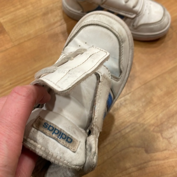 Adidas toddler shoes - Picture 5 of 5